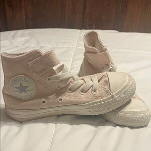 Converse Kids Light Pink High-Tops